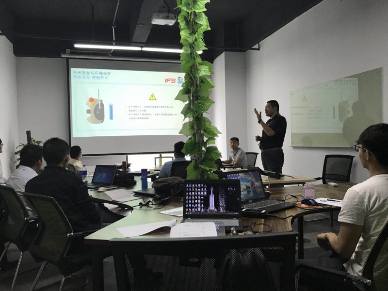 ABB機器人使用注意事項