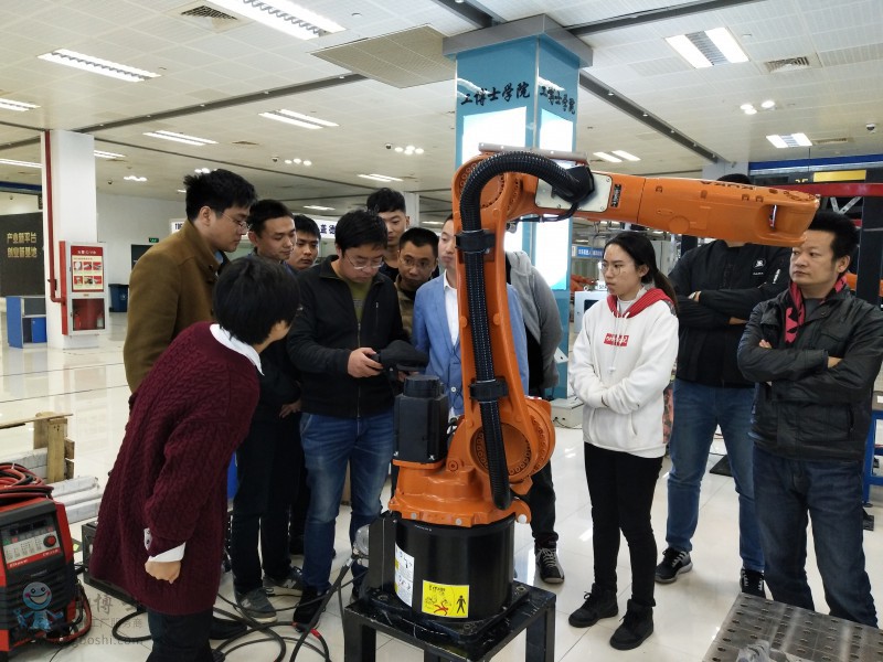 庫卡機器人培訓