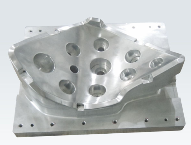 7晨興智能 冶具